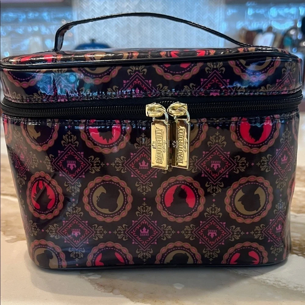 New! Beautifully Disney Wickedly Beautiful Villians Train Cosmetics Case